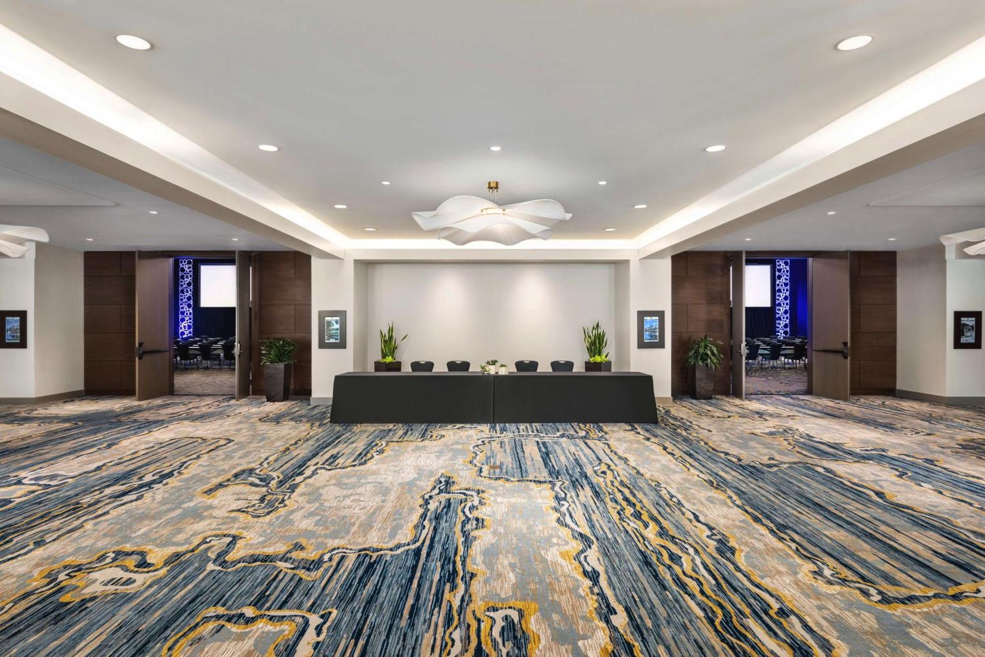 The Woodlands Resort, Curio Collection By Hilton 외부 사진