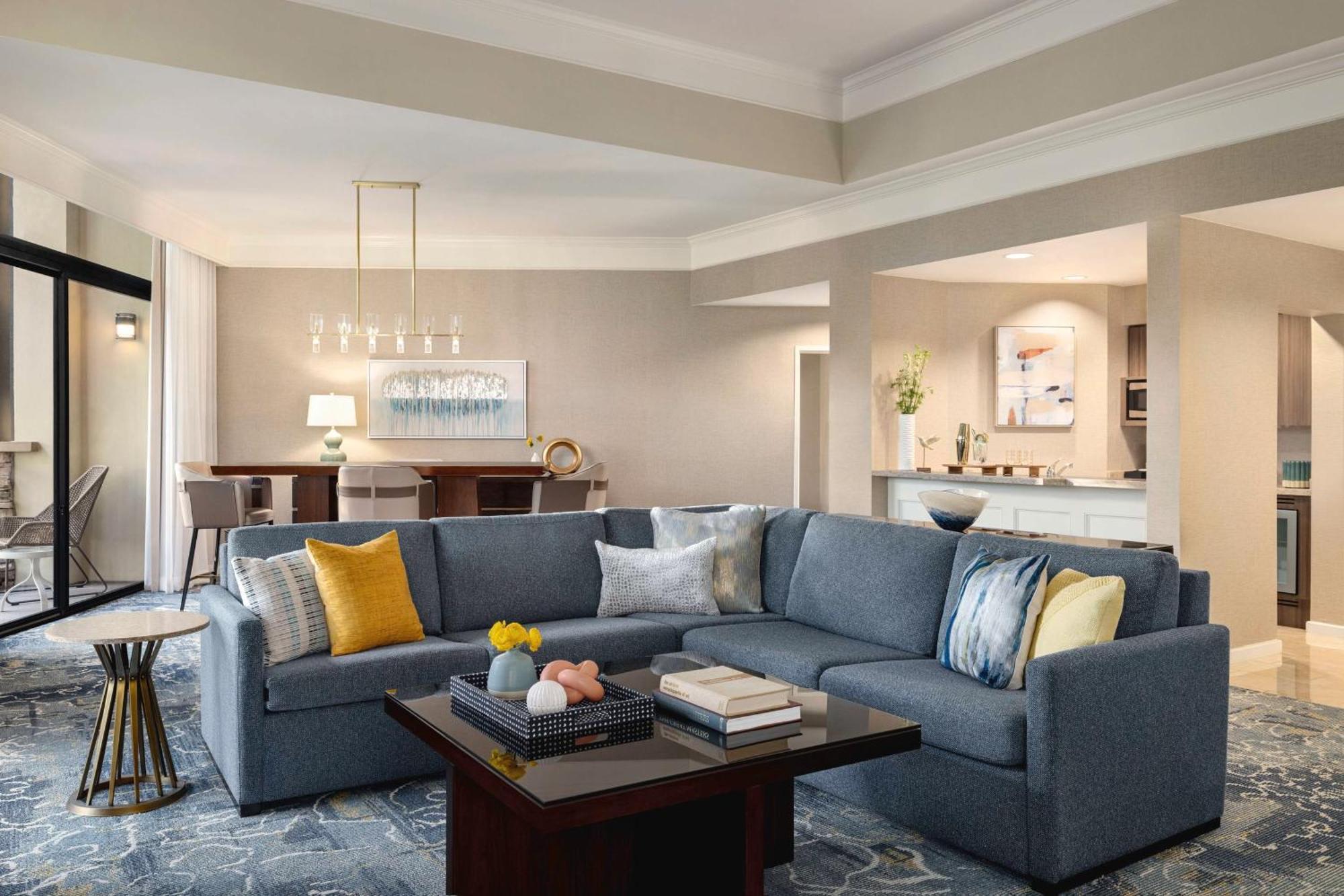 The Woodlands Resort, Curio Collection By Hilton 외부 사진